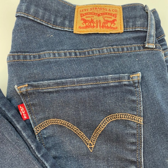 Levi's Curvy Bootcut Jeans Dark Wash Denim Classic Fit Women Size 31x28 Mid-rise - Picture 2 of 9